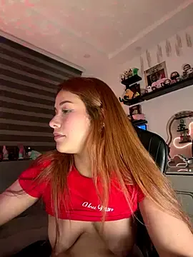 Stripchat Free Porn Cam of crystal_bunny7