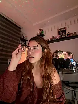 Stripchat Free Porn Cam of crystal_bunny7