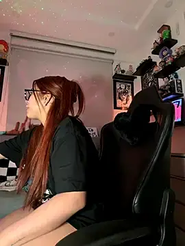 Stripchat Live Porn of crystal_bunny7