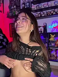 Stripchat Free Live Porn of crystal_bunny7