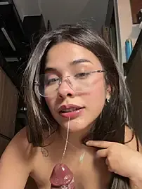 Stripchat Adult Webcams of crystal_bunny7