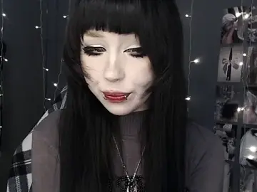 Stripchat Sex Cam of lucy8bit