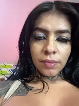Stripchat Live Sex Cam of TRIOGOALS3