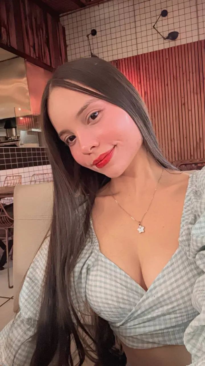 MiaJacksonn