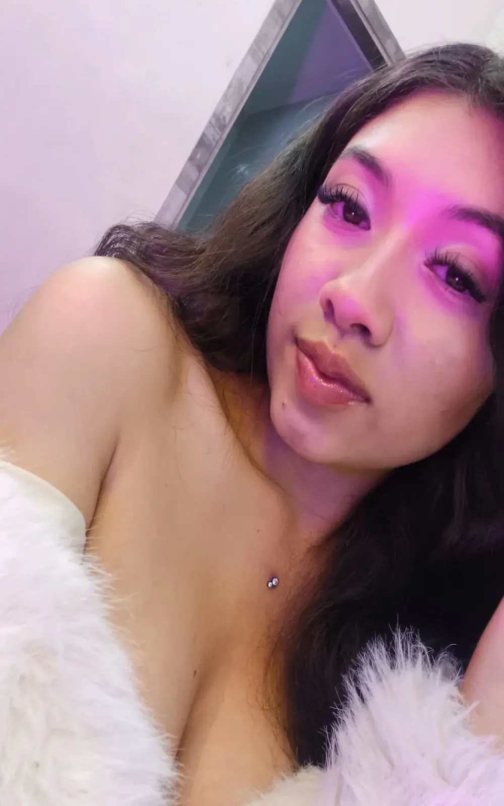 Aris_Logan