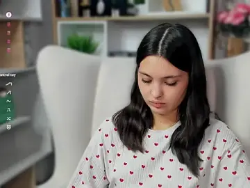 Stripchat Live Sex Cam of MirthaBolduan