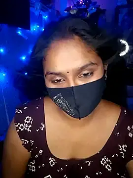 Stripchat Adult Webcam of Sweet-Maddlina