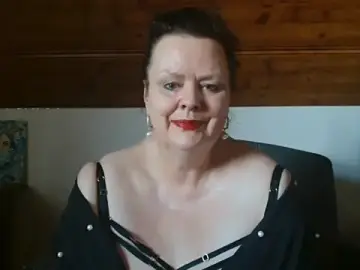 Stripchat Free Live Porn of TiffanyMature