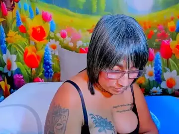 Stripchat Best Webcam of indianroxy