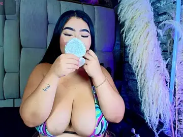 Stripchat Live Sex Cam of Samy_Grey01