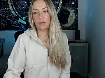 Stripchat Live Sex Cam of -Jeany-