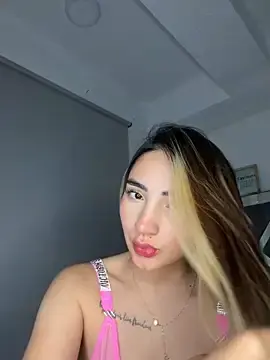 Stripchat Free Live Porn of KimCollinss