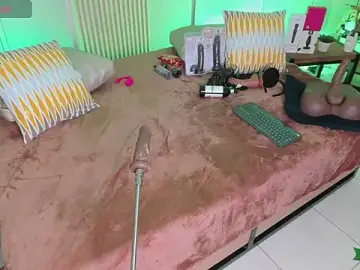 Stripchat Nude Webcam of sabrina_shark_