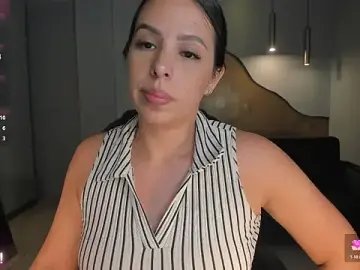 Stripchat Sex Cam of KatieStonne