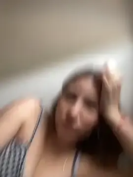 Stripchat Watch Live Sex Cams of Magiuxxx96