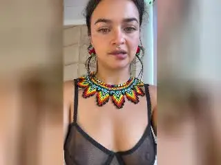 Xlovecam Adult Webcam of LucyySky