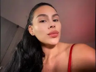 Xlovecam Live Sex of RossaHot