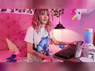 Xlovecam Adult Webcam of LaurenEvie69