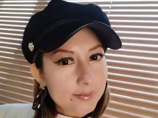 Xlovecam Adult Webcam of EvellynMiller