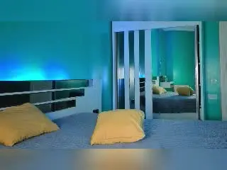 Xlovecam Adult Webcam of YumiAi