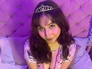 Xlovecam Live Porn of MaddieLesYoux