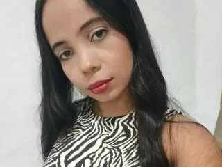 Xlovecam Watch Live Sex Cams of AngelicaHott