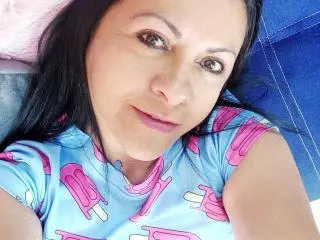 Xlovecam Adult Webcam of KatieHotX