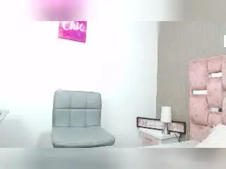 Xlovecam Best Webcam of NahomyHawk