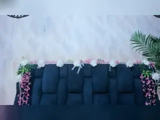 Xlovecam Live Sex Cam of MelodyMegann