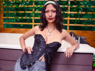 Xlovecam Adult Webcam of AliceFirek