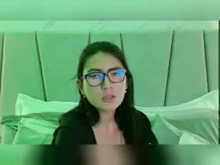 Xlovecam Best Webcam of EmmaRouxx