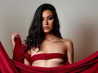 Xlovecam Live Porn of PrettyLiaa