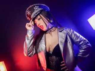 Xlovecam Live Sex Cam of CleodaraVenin