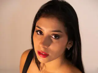 Xlovecam Free Porn Cam of MelodyRoss