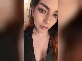 Xlovecam Watch Live Sex Cams of ZoeeMar
