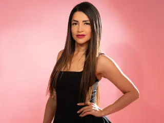 Xlovecam Free Live Porn of SofyaLane