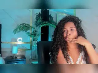 Xlovecam Live Porn of PaulinaRizzo