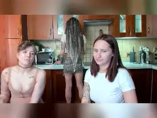 Xlovecam Adult Webcam of HotCaramelsTrio