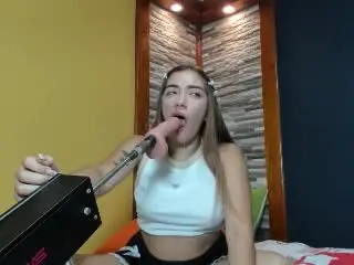 Xlovecam Live Sex of SharonKlart