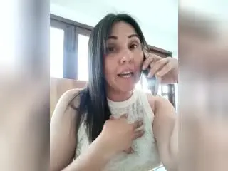 Xlovecam Live Sex Cam of AdelaShery