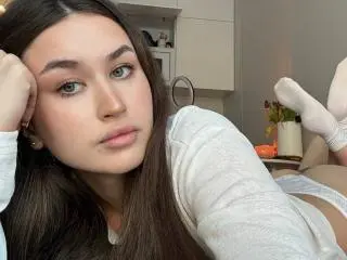 Xlovecam Sex Cam of EstherDambrose