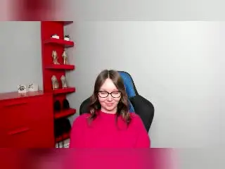 Xlovecam Free Live Porn of QueenZoe