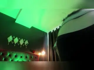 Xlovecam Watch Live Sex Cams of Karollteyes