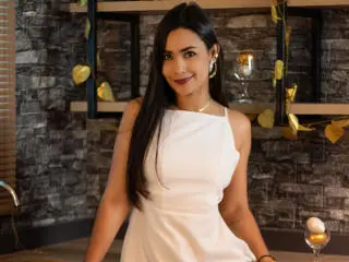 Xlovecam Private Sex Chat of SophieJones69