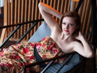 Xlovecam Free Porn Cam of MeganPirs