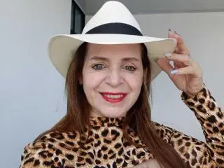 Xlovecam Nude Webcam of SamantaMature69