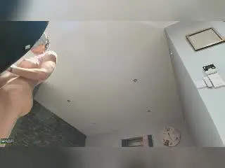 Xlovecam Live Sex of JuneLaFrenchie