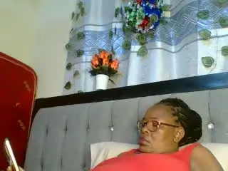 Xlovecam Live Sex of HeavyAss69