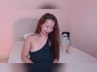 Xlovecam Adult Webcams of Isis69s