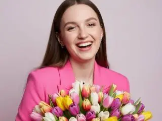 Xlovecam Best Webcam of Nesie